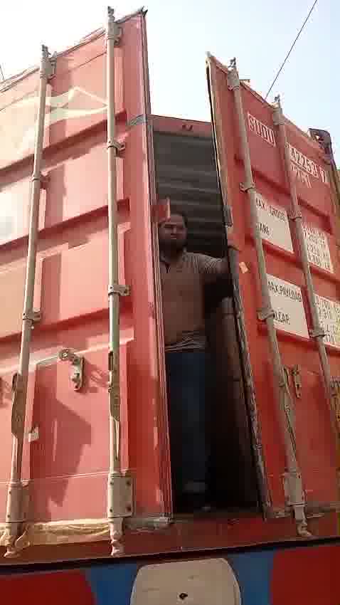 Export team with packed container — ZS Banquet Supply