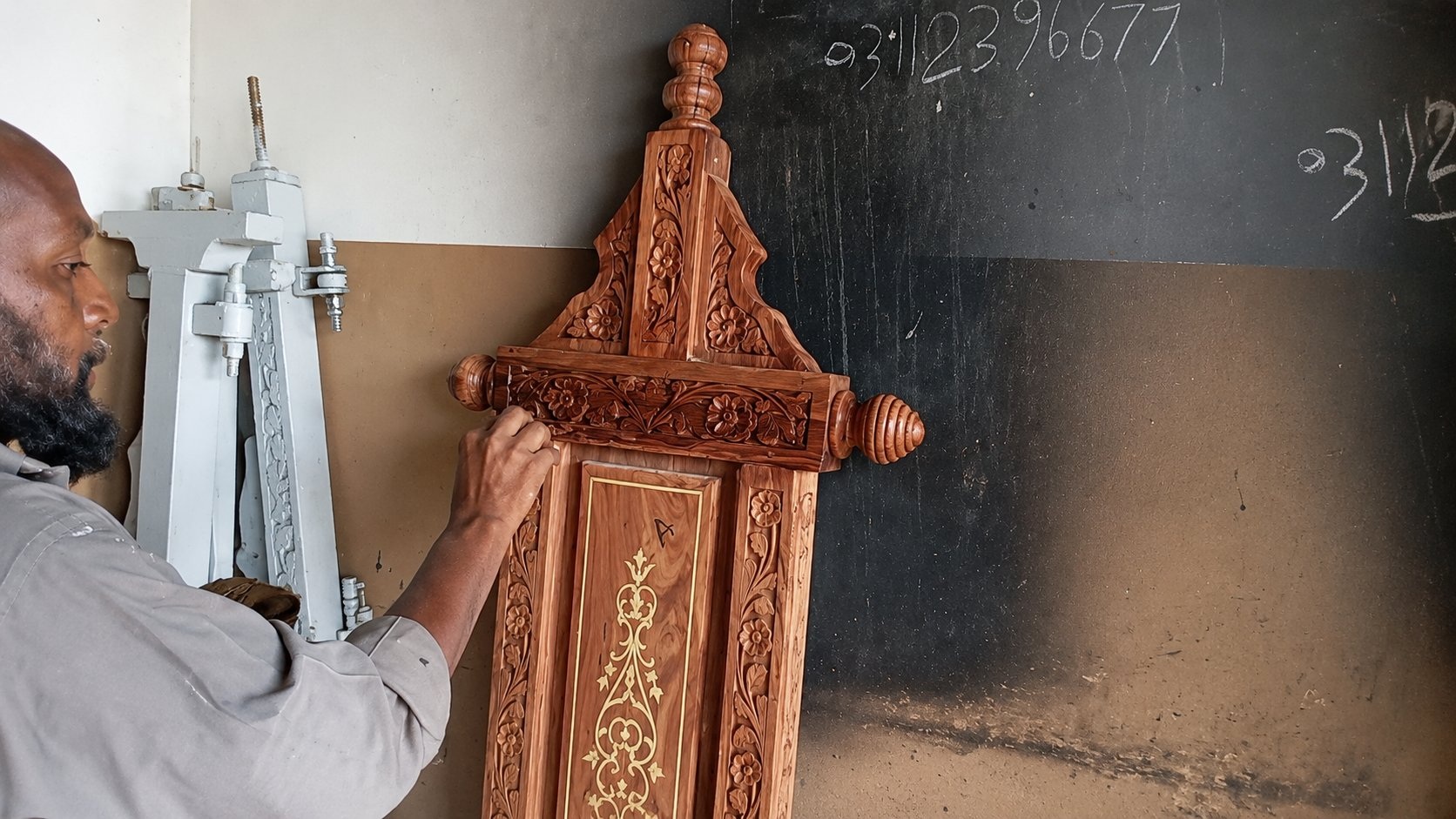 Craftsman finishing turned Sheesham legs — ZS Banquet Supply
